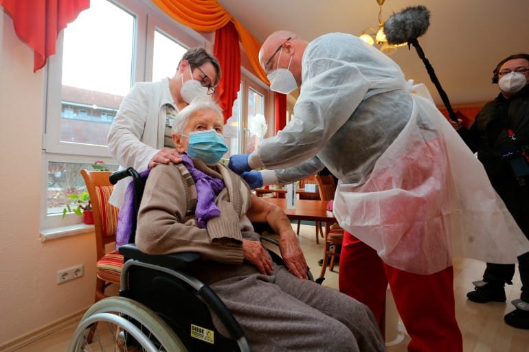 Germany’s aged care staff to get pay rise through tax subsidy