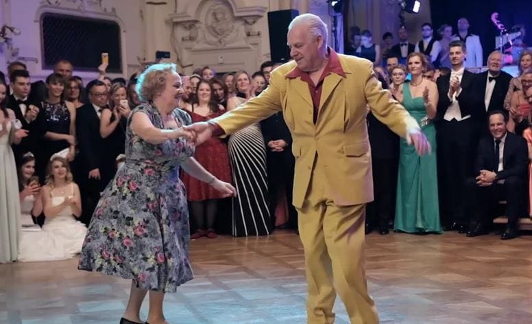 This video is couple goals