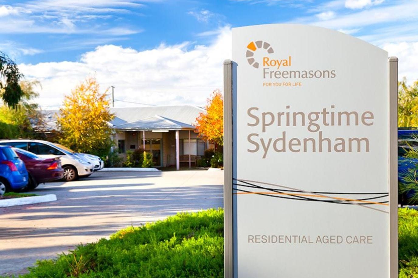 Two Melbourne aged care homes go into lockdown after single residents test positive for COVID-19 as Victorian cases continue to increase – Premier blames family gatherings and people going to work