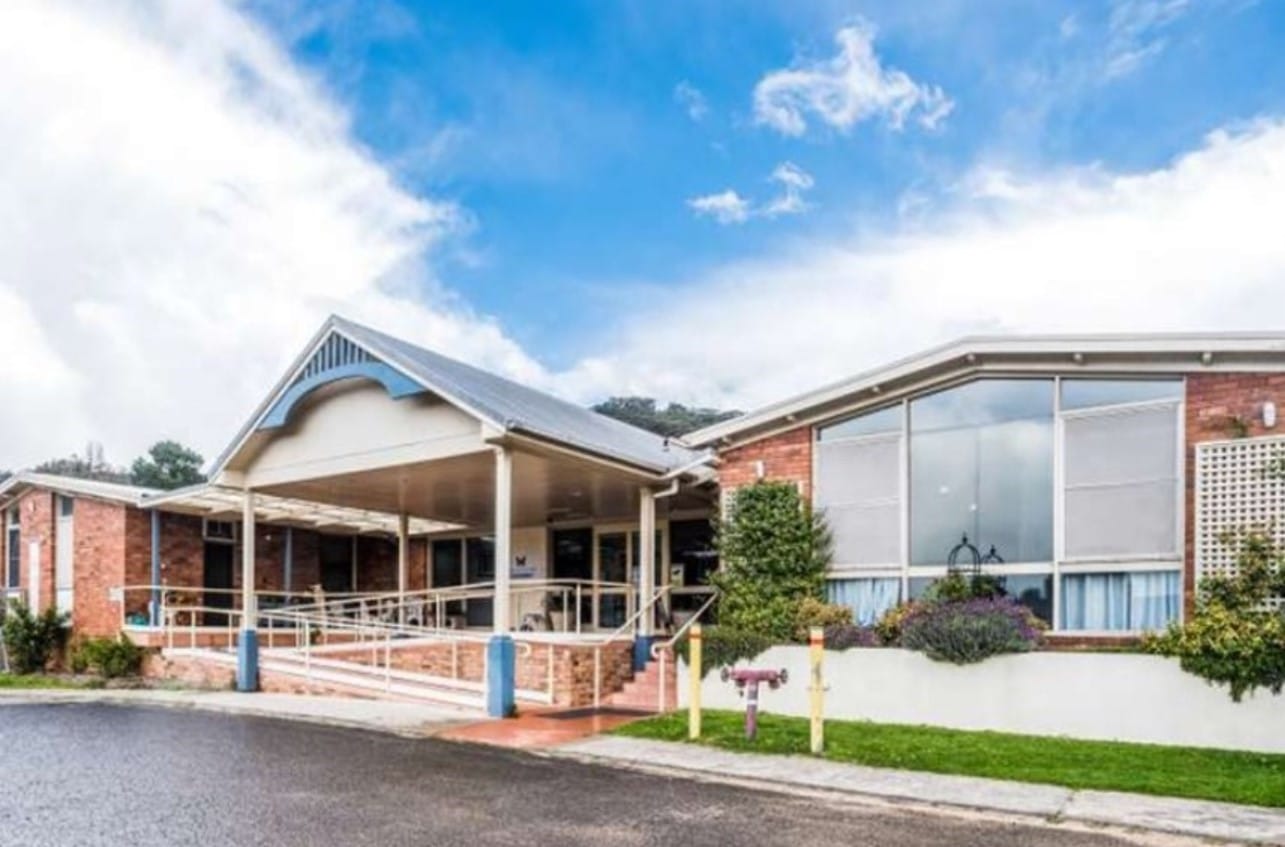 Lithgow Aged Care goes into voluntary administration after losing accreditation