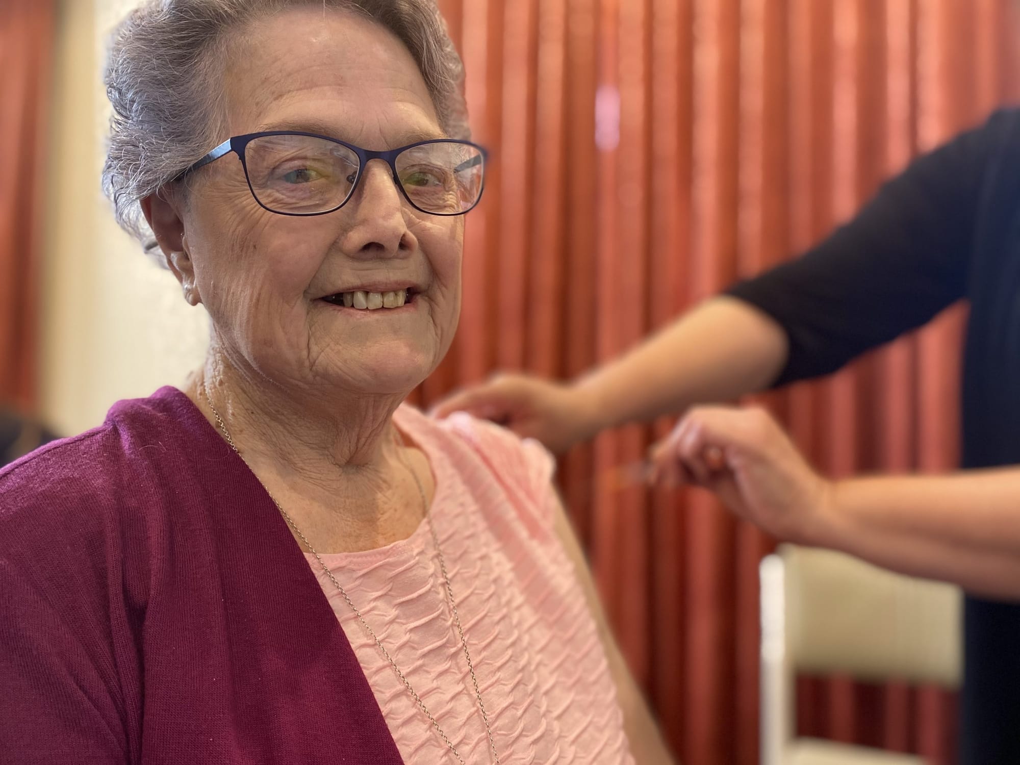 Aged care facilities get date or two-week window for vaccinations