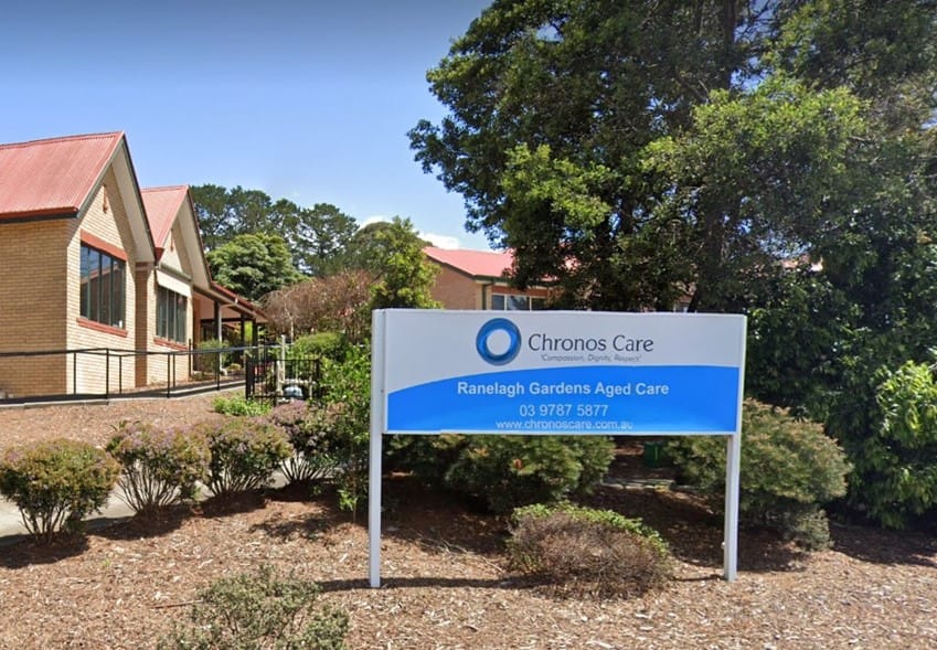 Chicken farmers banned for cruelty found to be involved with running aged care homes