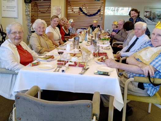 Aged Care Minister concerned as NSW joins Victoria and Queensland in ending aged care visitor restrictions