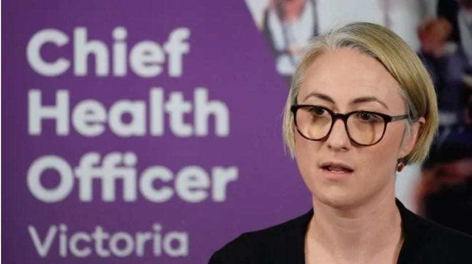 Victorian health authorities go against Federal Government guidelines to treat single coronavirus cases as outbreaks