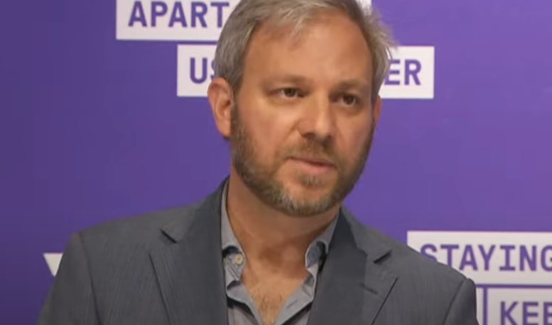 VIC update: 15 new cases and one death as mystery cases remain an issue post image