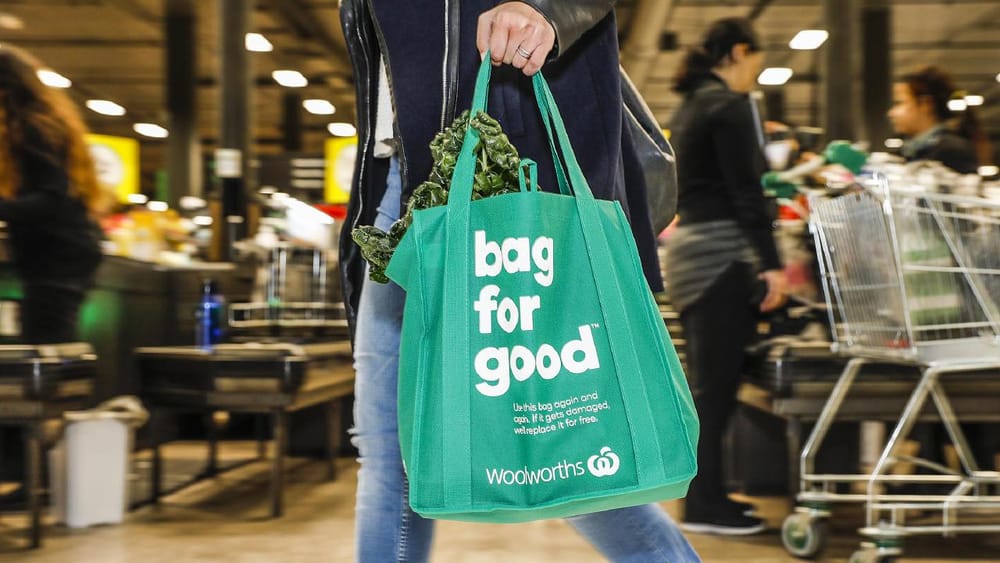 How marketers can learn from the supermarkets "ban the bags" strategy post image