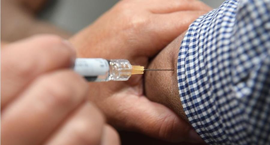 Aged care providers told to have all staff vaccinated against flu by 1 May – four weeks away – or face penalties post image