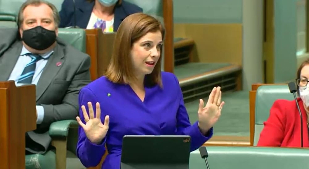 Labor introduces bumper aged care legislation to Parliament, including star ratings and 24/7 nurses post image