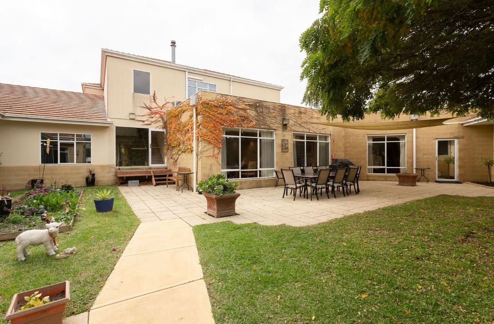 VIC: mecwacare acquires two aged care homes from family-owned operator post image