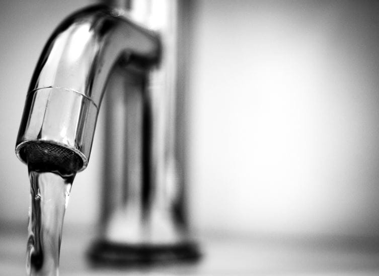 Over 50% of QLD aged care homes and hospitals test positive for legionella post image